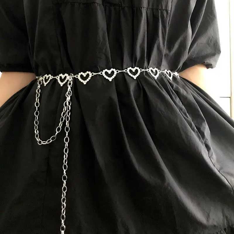 Chaîne de taille Balte une ceinture à la taille cloutée en diamant pour femmes