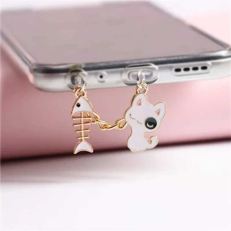 Cell Phone Anti-Dust Gadgets Kawaii Phone Dust Plug Charm Charge Port Plug For iPhone Black White Cat Cute Anti Dust Cap 3.5MM Jack Type C Stopper Pendant Y240423