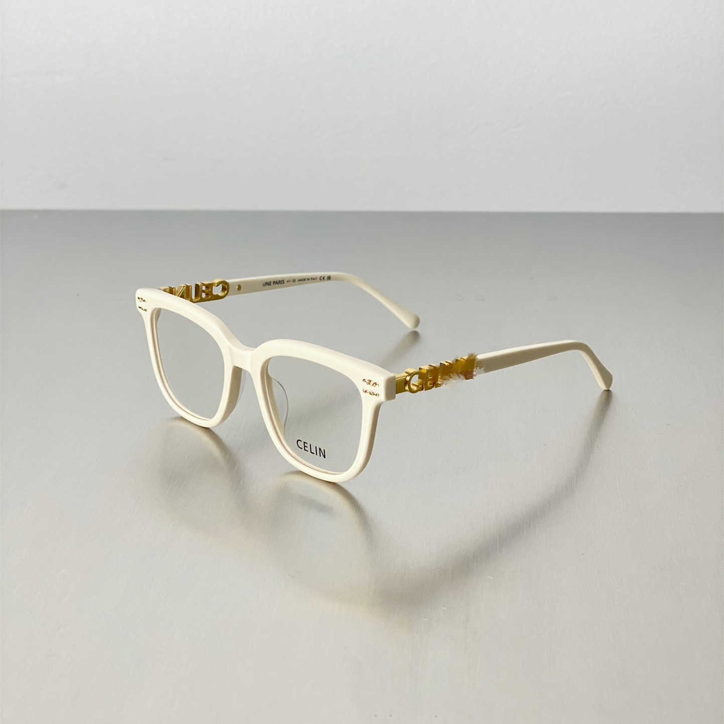 Tasarımcı Güneş Gözlüğü Ces Yeni Kutu Zafer Kemeri Gözlük Çerçevesi Kadınlar için 40418 Mavi Anti Işık Miyopi Yüksek Versiyonu Fransız Stili ile eşleştirilebilir