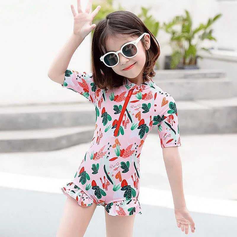 Swim Wear Girl One Piece Suit Children Sunscreen Swimsuit Kid Cute Cartoon Swimwear Toddler Infant Beachwear Bathing Suit 240423