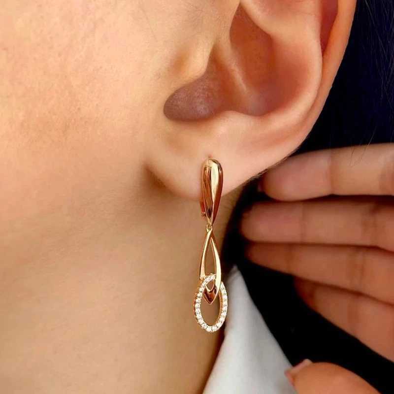 Dangle Chandelier Wbmqda Elegant Fashion Womens Hanging Earrings 585 Rose Gold Color With White Natural Zircon Wedding Party Luxury Dubai Jewelry d240323