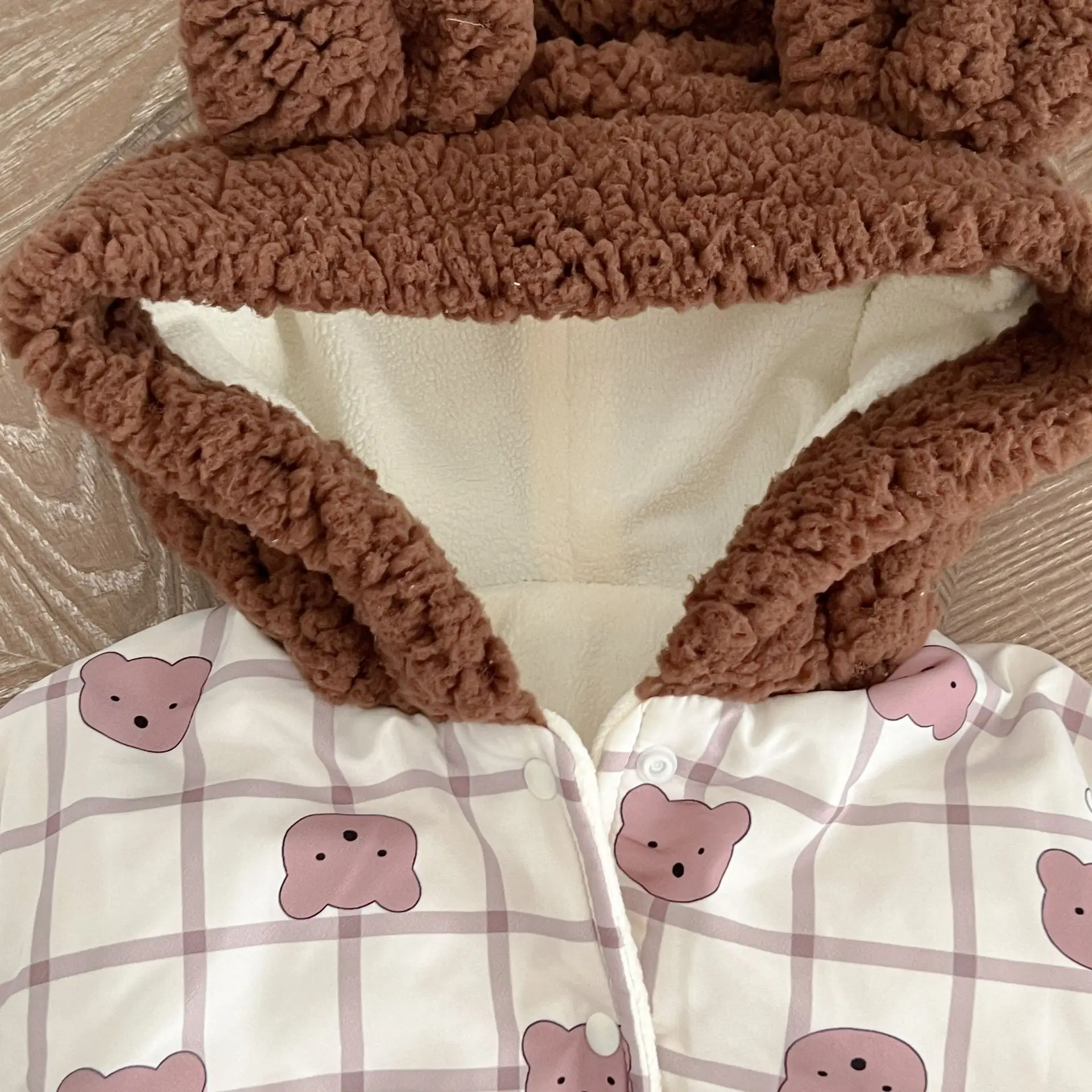 Coats Roupos de algodão infantil meninos e meninas de inverno bebê lindo urso desenho animado casaco de algodão com capuz