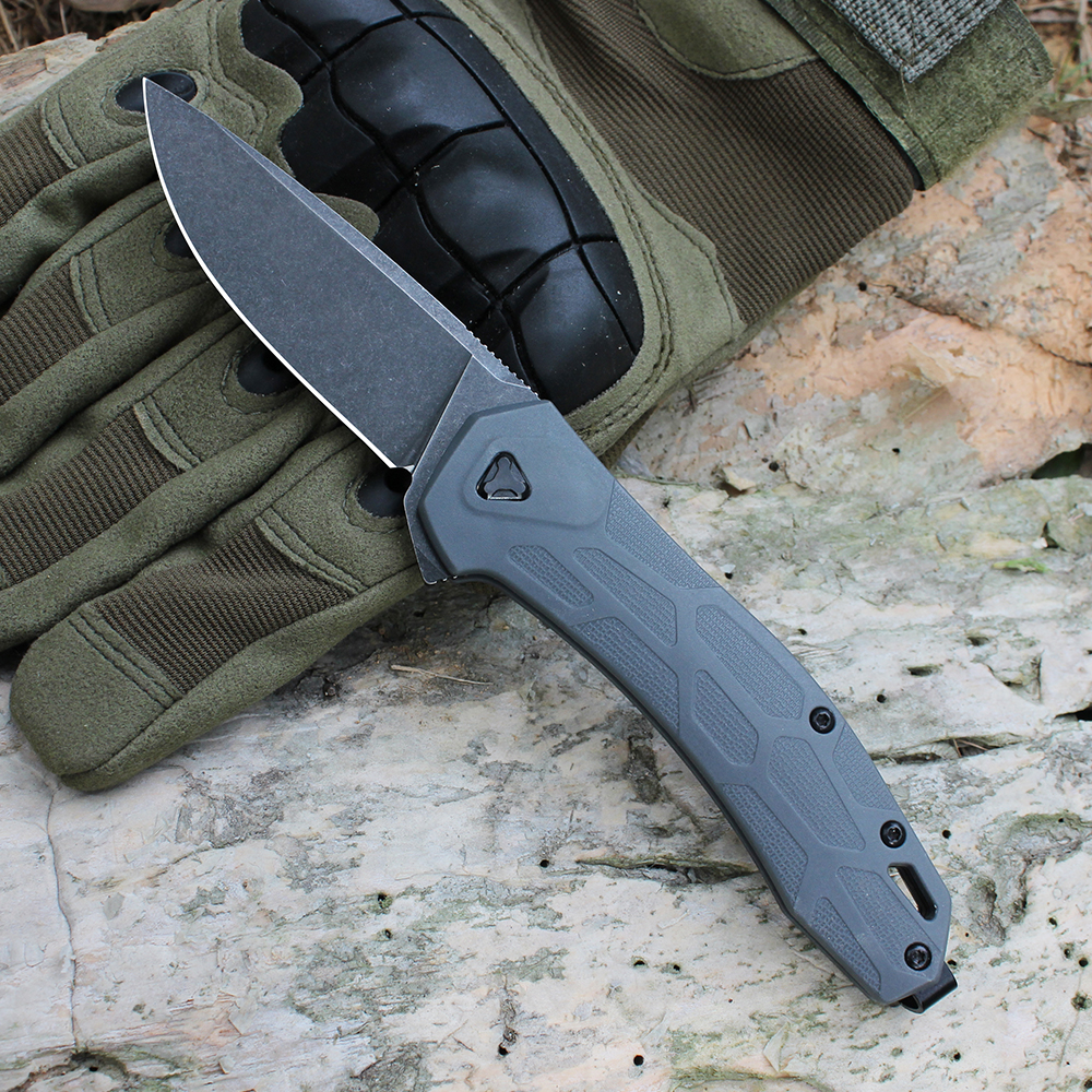 2042 Pocket Folding Knife Multifunktionell jaktöverlevnad Camping EDC Pocketknives Militära taktiska knivar för män och kvinnor