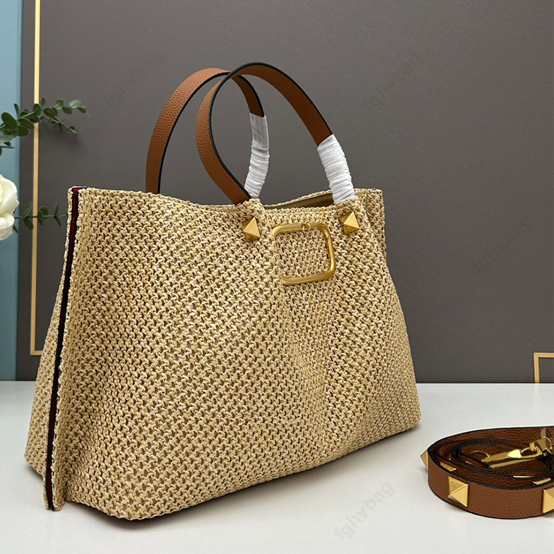 Tote bag designer bag Fashion spring and summer straw bag High quality woven shopping bags Hollow out shoulder bag crossbody bag beach bag Women's handbag Zipper bag