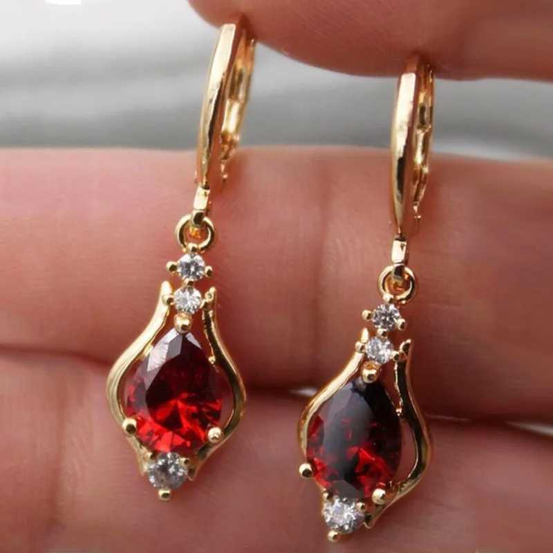 Charm Light Luxury Temperament Accessories Earrings Multi-color Drop-shaped Zircon Earrings for Girls Women Party Elegant Jewelry Y240423