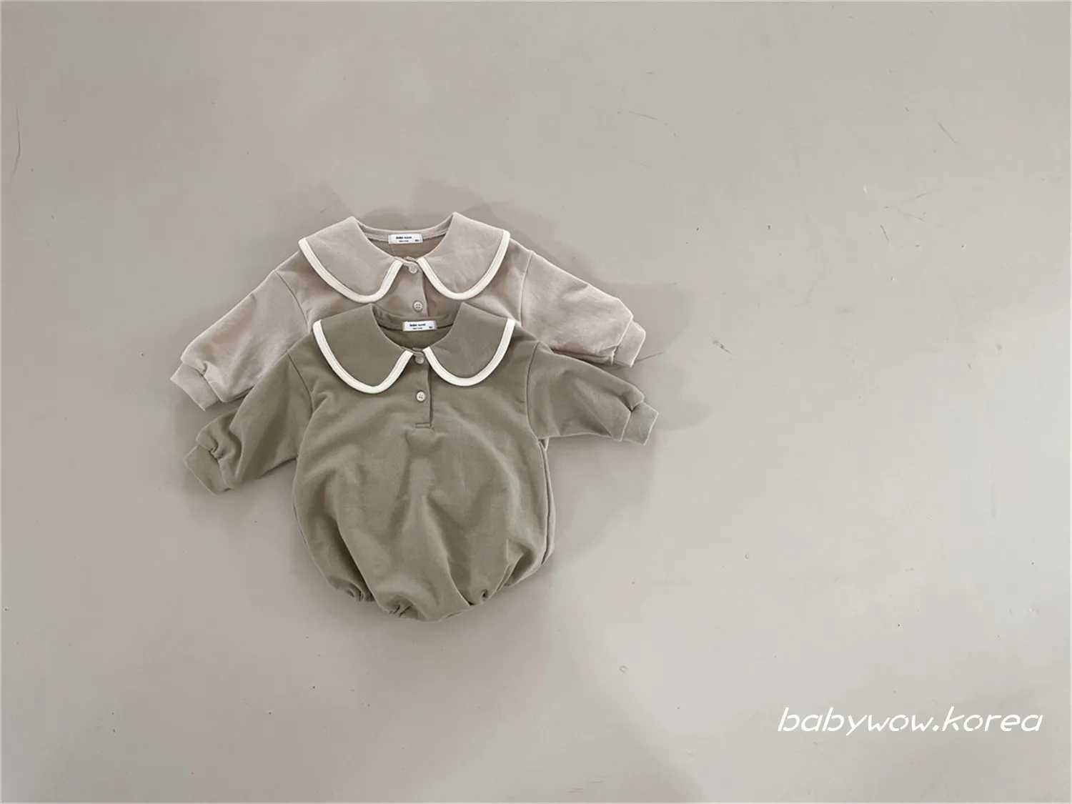 Rompers 2023 Autumn Baby New Long Sleeve Bodysuit فضفاضة طفلة طفلة كبيرة من طية صدر السترة حديثي الولادة طفل بويلة القطن 0-24M H240423