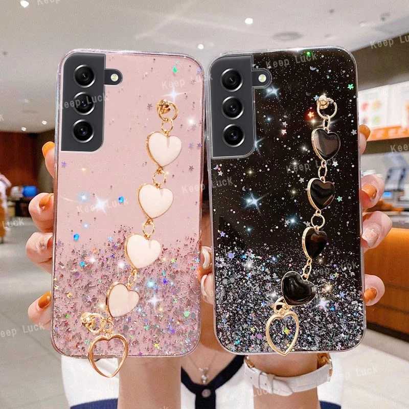 Cell Phone Cases Luxury Fashion Glitter Love Heart Bracelet Case For Samsung Galaxy S23 S22 S21 S20FE S10 S9 Plus Note 20 10 9 8 Ultra Soft Cover d240424