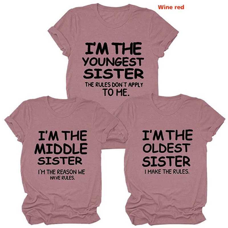 Women's T-Shirt Funny Im The Sister Saying T-Shirt Tee Women Funny Graphic Tee T-Shirts Gift for Sister Best Friends Clothes 240423