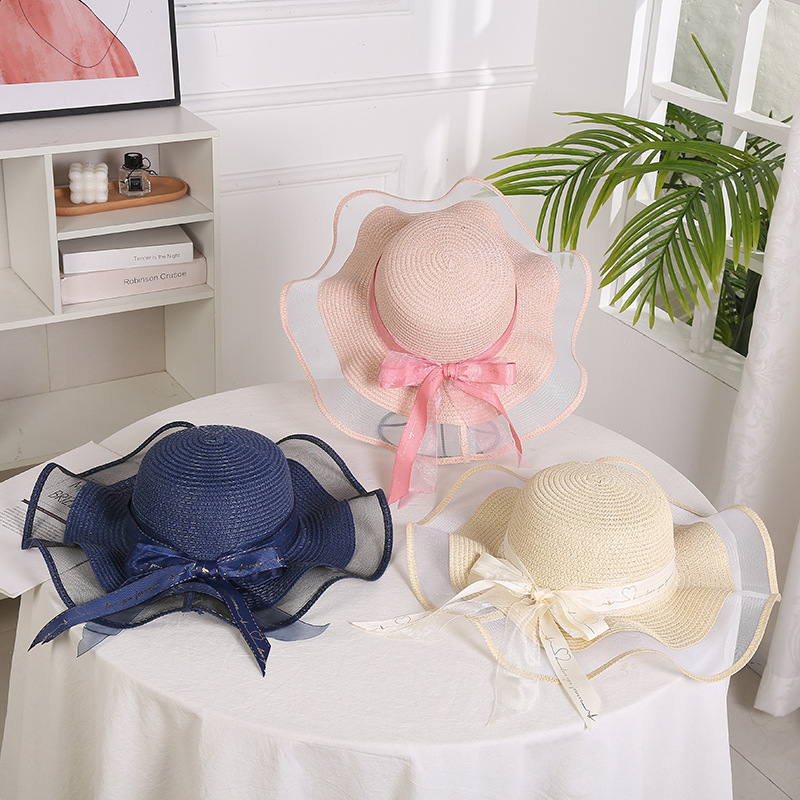 Nouveau chapeau de paille d'été, grand chapeau à bord en maille pour femmes, chapeau de plage pour femmes, chapeau de soleil extérieur à la mode