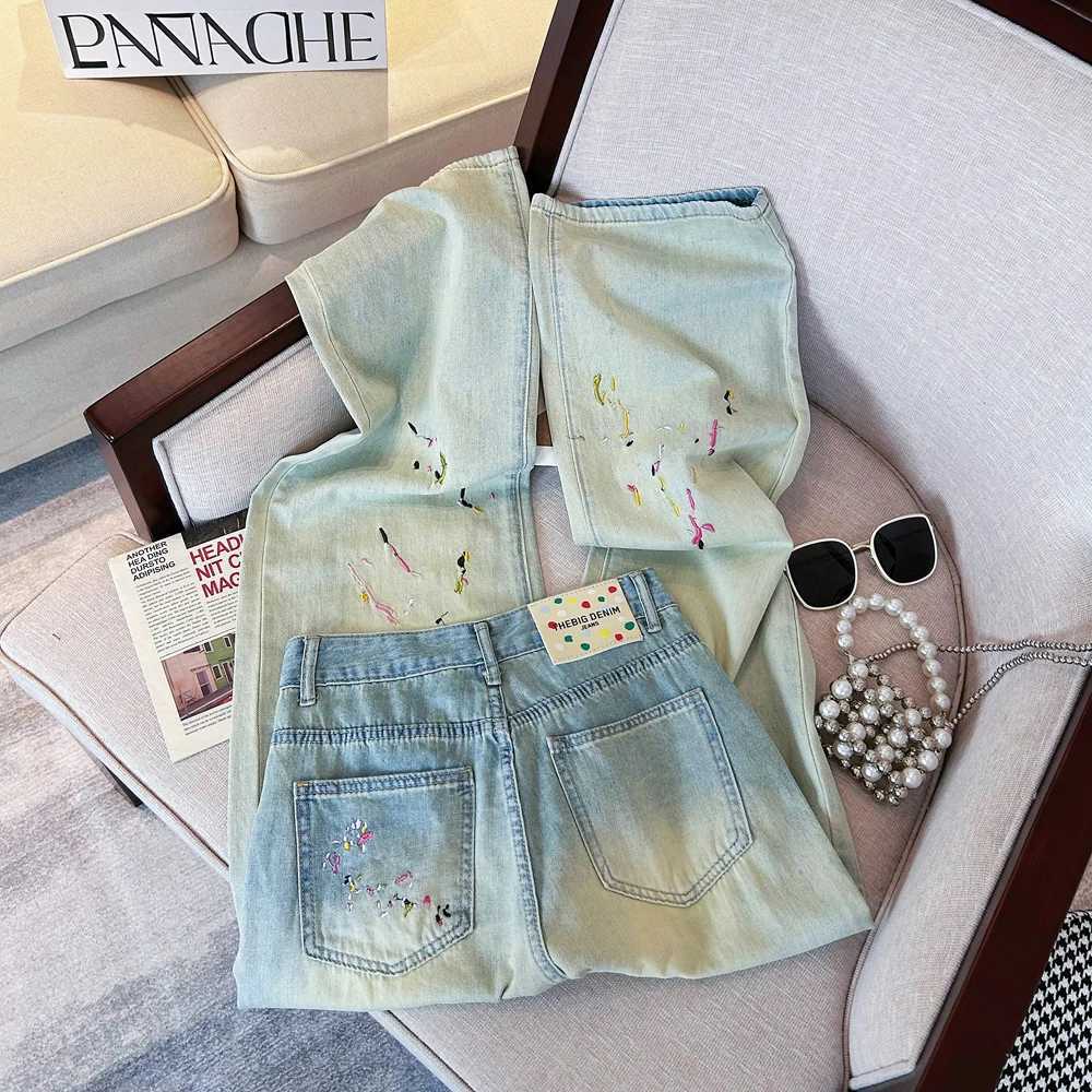 Women's Jeans Street Creative Letter Vintage Petal Embroidered Jeans Womans Spring and Autumn Loose Straight Leg Wide Leg Washed Denim Pants 240423