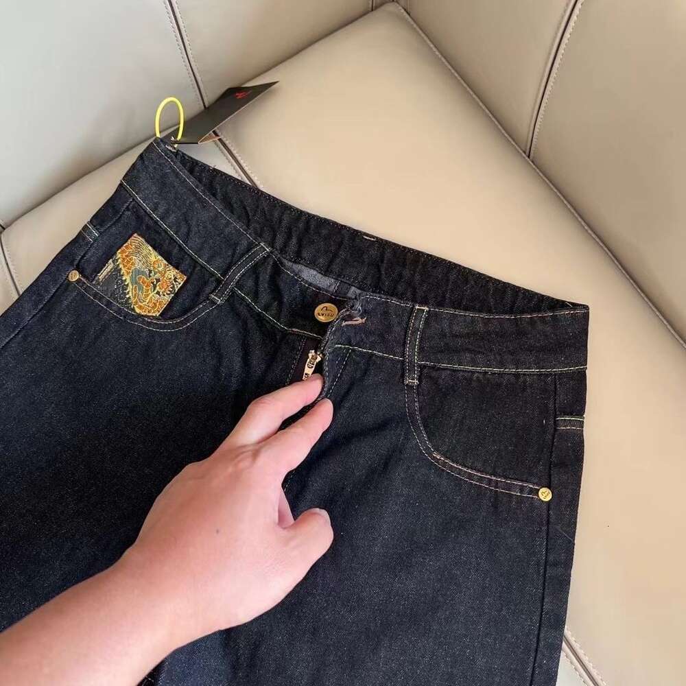 Freizeit gerade Rohr Fushen neue Größe Trendy bestickte Jeans mit Jacquard Herren Damo Lose gedruckte Hosen 406667