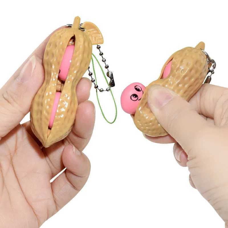 減圧おもちゃフィジェットおもちゃパックPortachiavi Decompression Adamame Toys Squishy SqueezeEmy Beans Keychain Stress Adult Toy Key Chain D240424