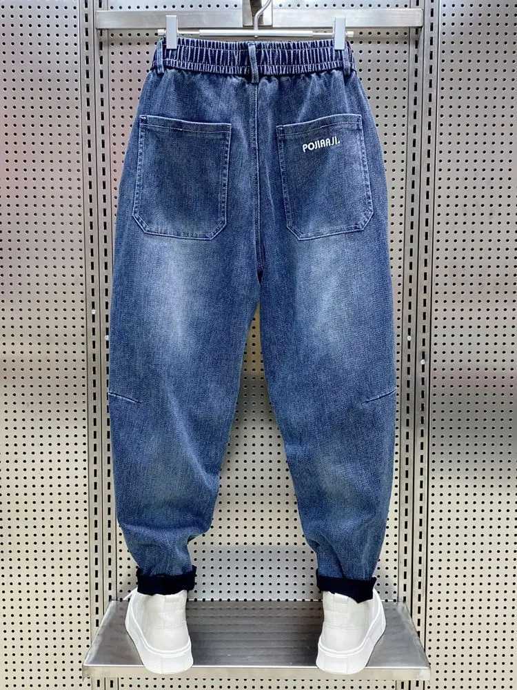 Mäns jeans lastbyxor jeans män bandade byxor lösa moto cyklist harajuku stil stråle fötter casual byxor elastisk midja hip hop manliga byxor 240423