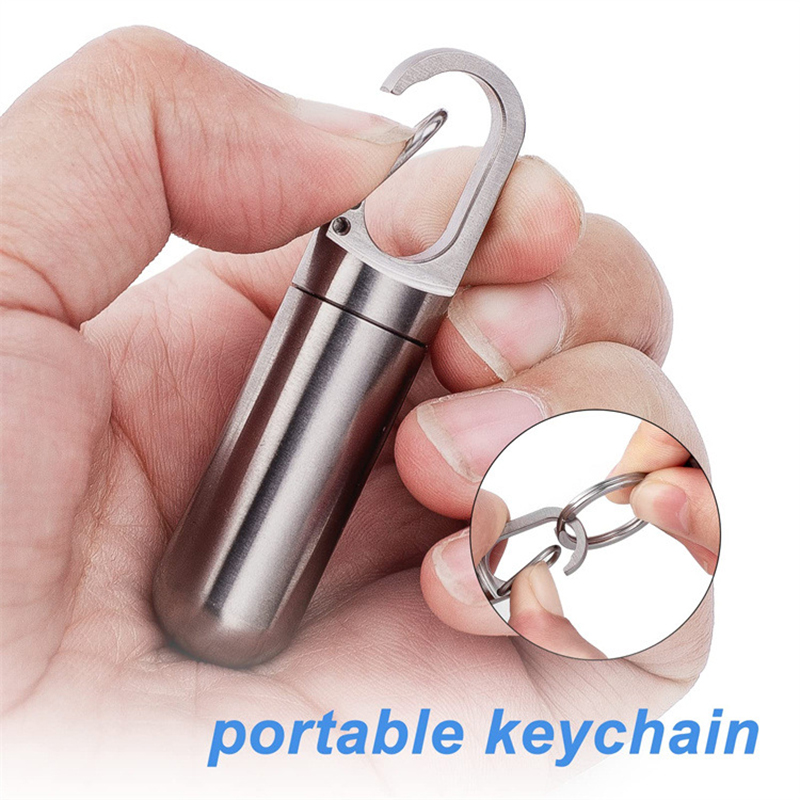 Pilhouder met karabijnhaakontwerpclip roestvrijstalen capsule tablet doos roker case fob sleutelhanger voor outdoor reizen camping waterdicht