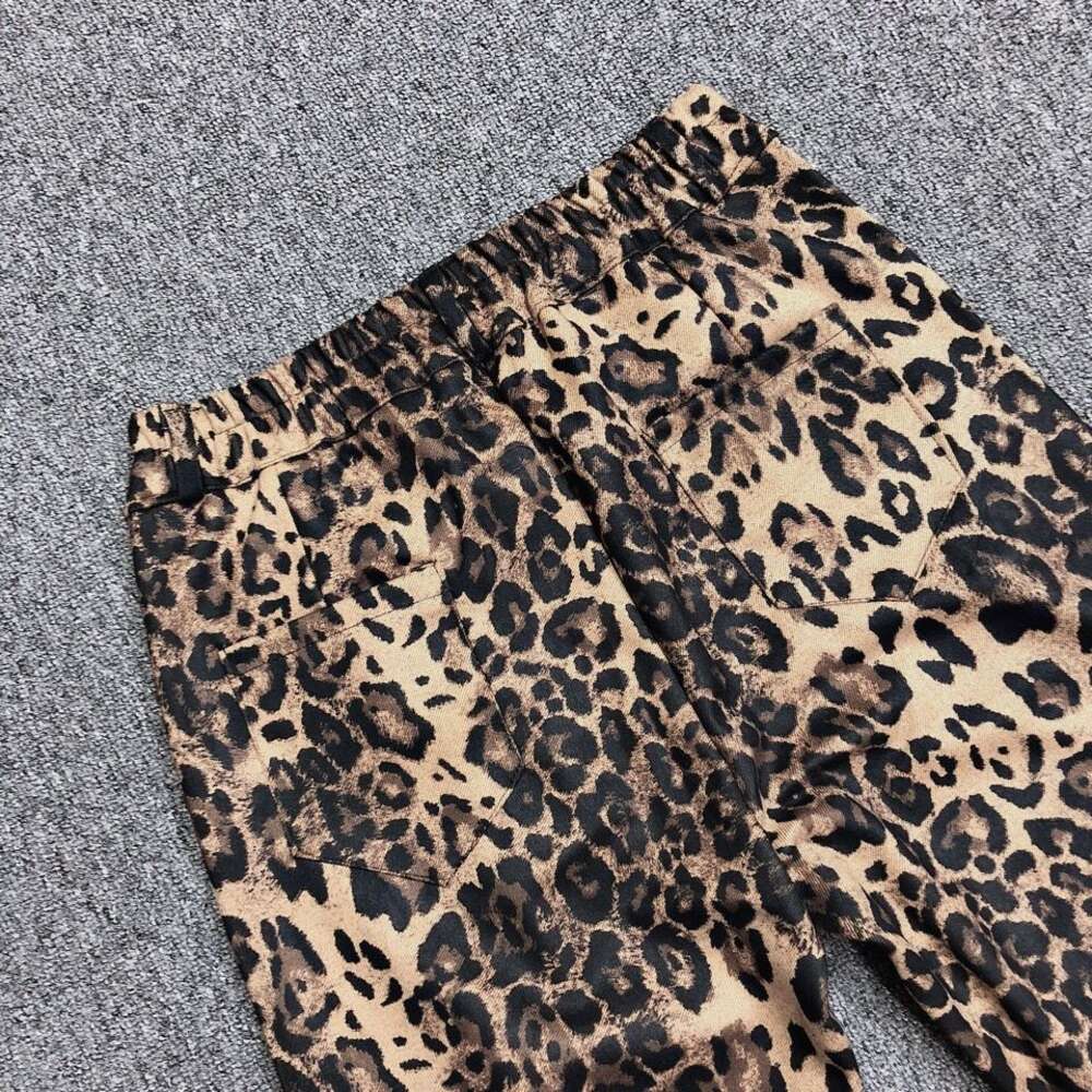 Vêtements pour hommes Leopard Print Leggings Autumn Nouvelle version coréenne décontractée à la mode et polyvalent Slim Fit Martin Men's Pantal