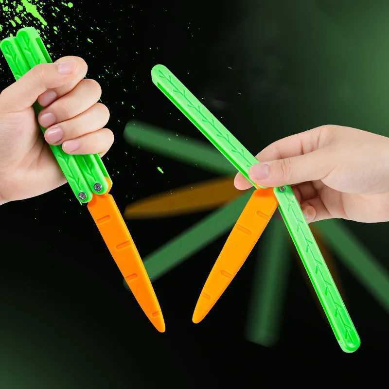 Decompression Toy New 3D Printing Plastic Butterfly Claw Knife Carrot Gravitys Knife Decompression Toy Children Decompressions Push Card Small Toy d240424