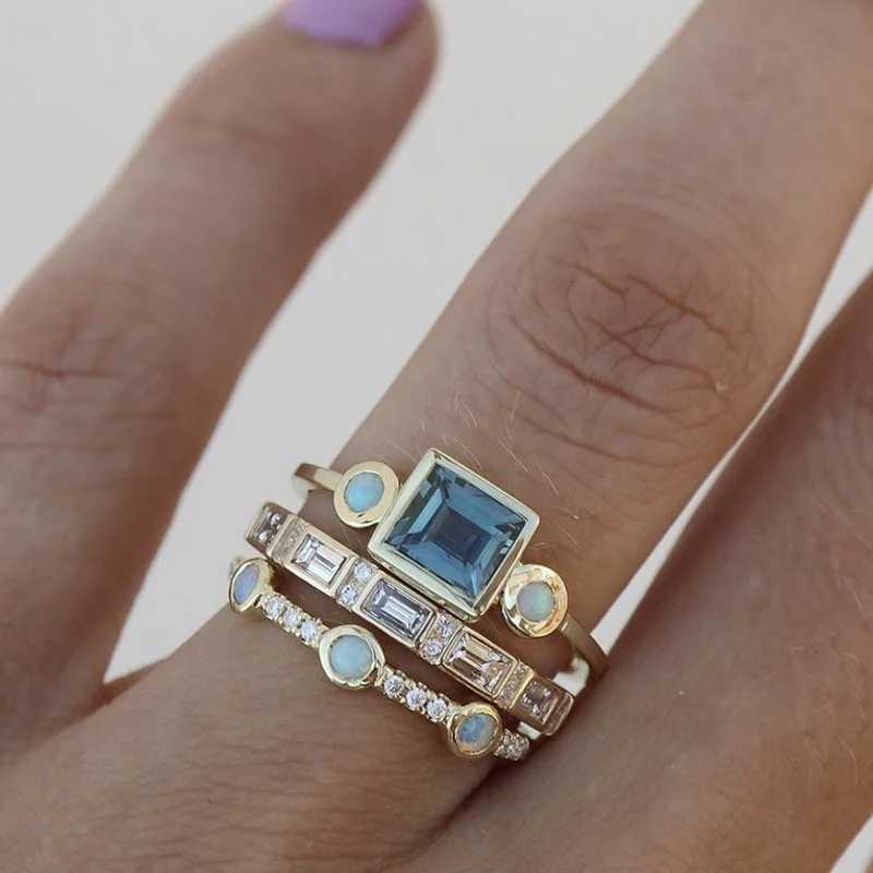 Wedding Rings Exquisite Gold Color Trendy Ring for Women Luxury Inlaid Sea Blue Zircon Stones Wedding Rings Set Bridal Engagement Jewelry
