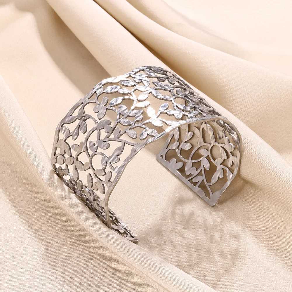 Beaded Silver Color Leaf Wide Cuff Bangles för kvinnor Rostfritt stål Justerbart armband Fashion Party Jewel Christmas Gifts 240423