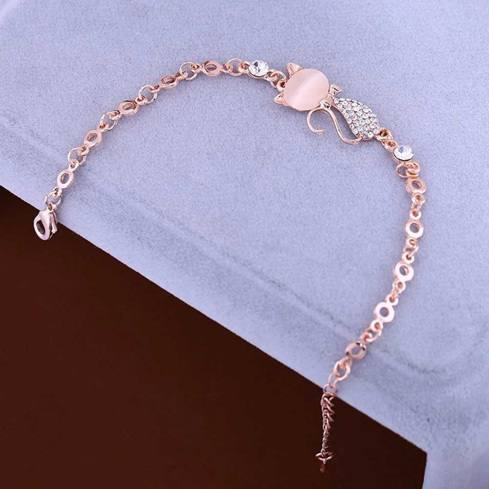 Bluded Bluelans Lovely Cat Tipant Women Ladies Opal Rhinestone Bracciale a catena del braccialetto 240423