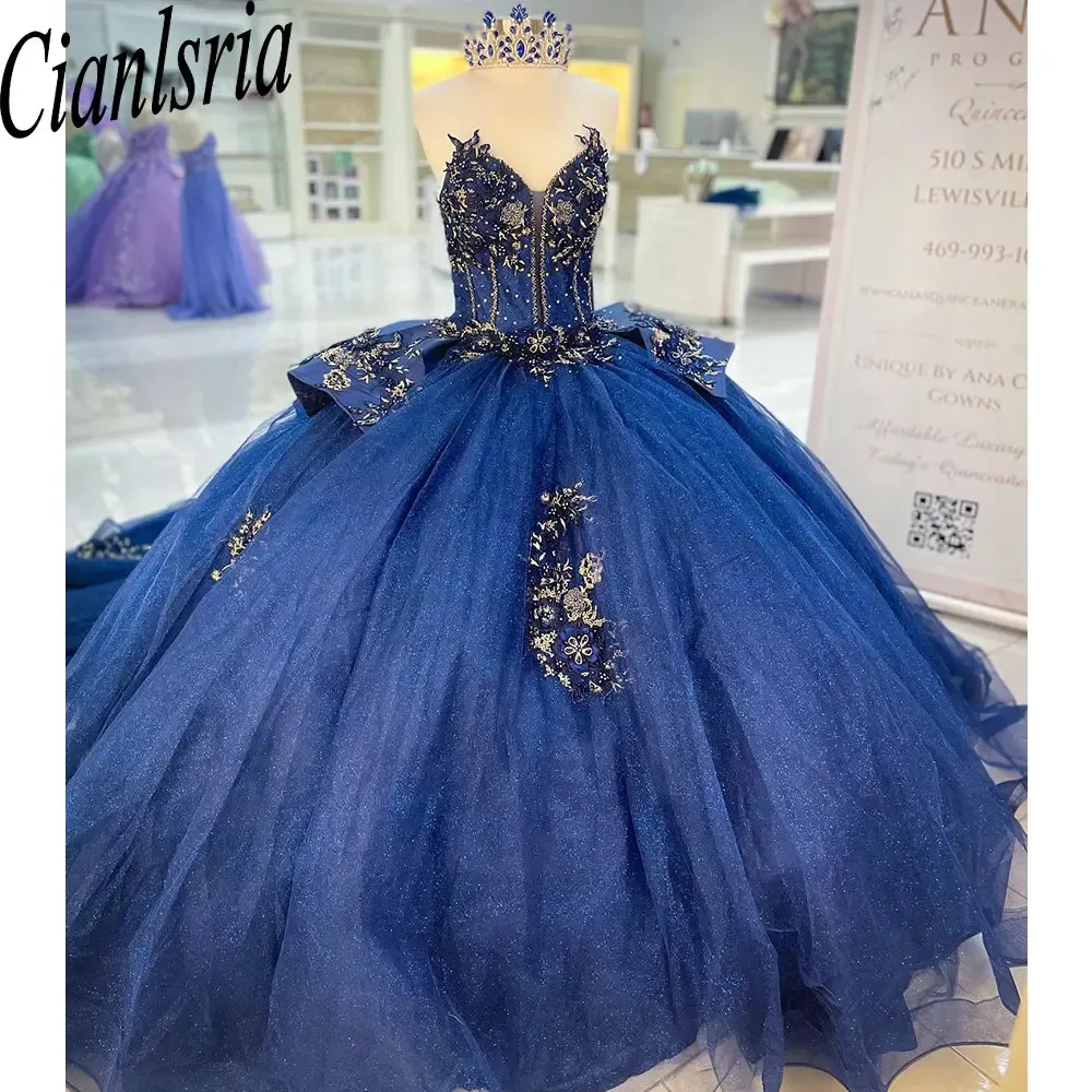 Robe de bal à manches détachables en cristal en cristal bleu robes quinceanera robes sans bretelles appliques en dentelle