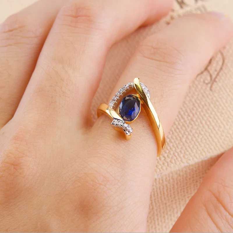 Bröllopsringar Creative Fashion Blue Stone Wedding Ring For Women Exquisite Gold Color Inlaid White Zircon Stones Förlovningsring smycken