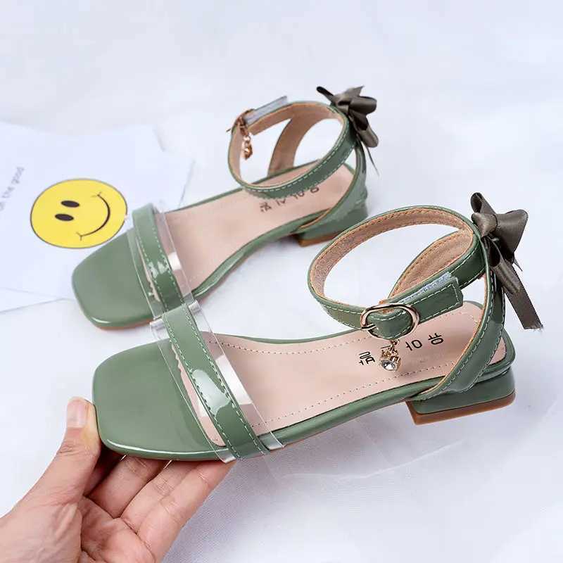 Sandaler 2020 New Fashion Bow High Heel Big Kids Shoes For Girl Sandals Summer Barn Party Leather Shoes 3 4 5 6 7 8 9 10 11 12 Year 240423