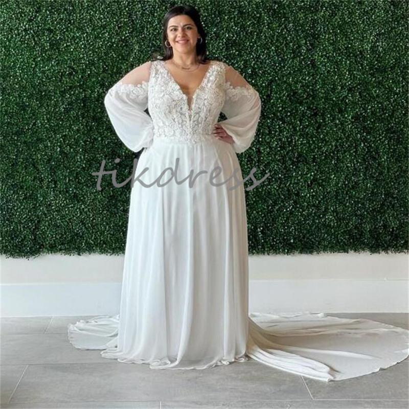 Plus taille de plage robes de mariée 2024 manches longues en V cou de lace en dentelle de terrain Boho Bride Robe Elegant Gatsby Bohemian Country Bridal Bridal Robe de Mariee Charming