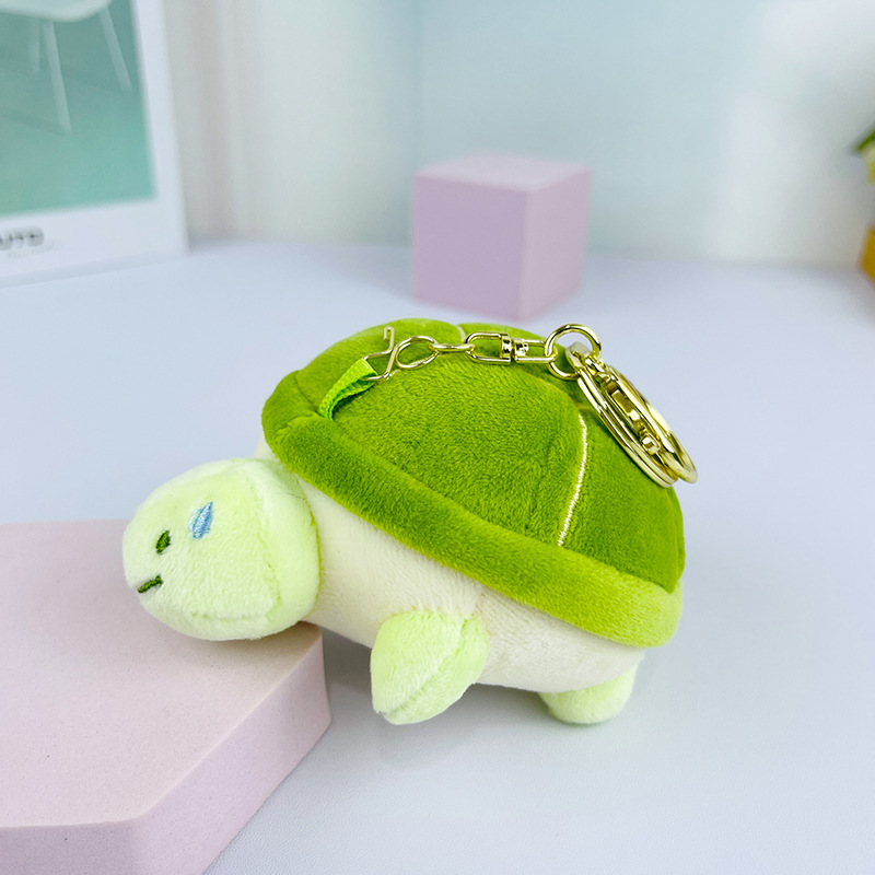 Söt internetkändis Little Turtle Plush Doll Väskor, hängen, fula och söta plyschleksaker, greppa maskindockor grossist