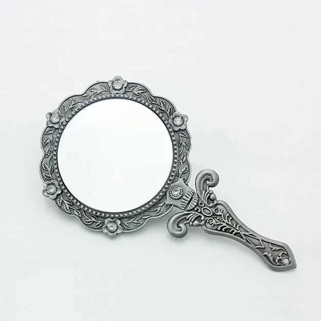 Miroirs miroirs métalliques vintage Femmes Handheld Handhed Handle Makeup Makeup Mirrors Mini Decoration Vintage Miroir pliant