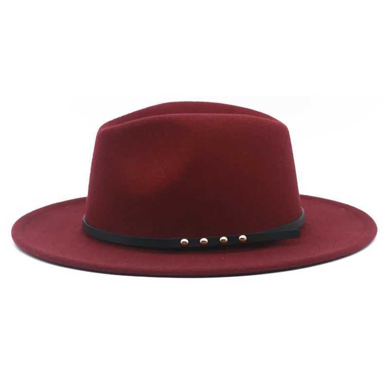Cappelli di cappelli a bordo larghi cappelli da secchio alla moda con cappello fedora con cintura uomini donne sentivano cappello Y240425