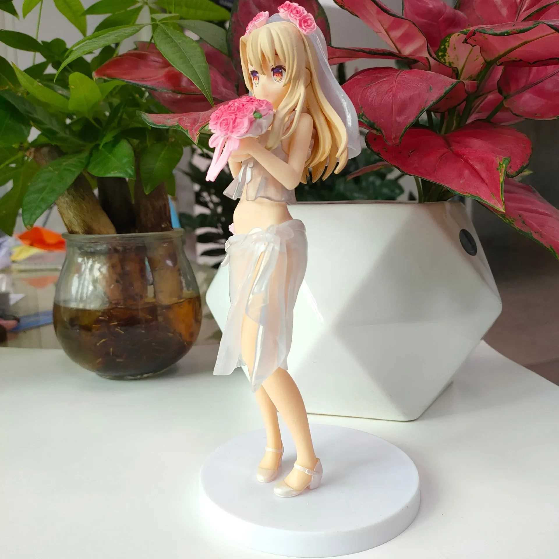 Figuras de brinquedo de ação FATE/LINHOR DE KALEID PRISMA ILLYA PRISMA ILLYASVIEL VO