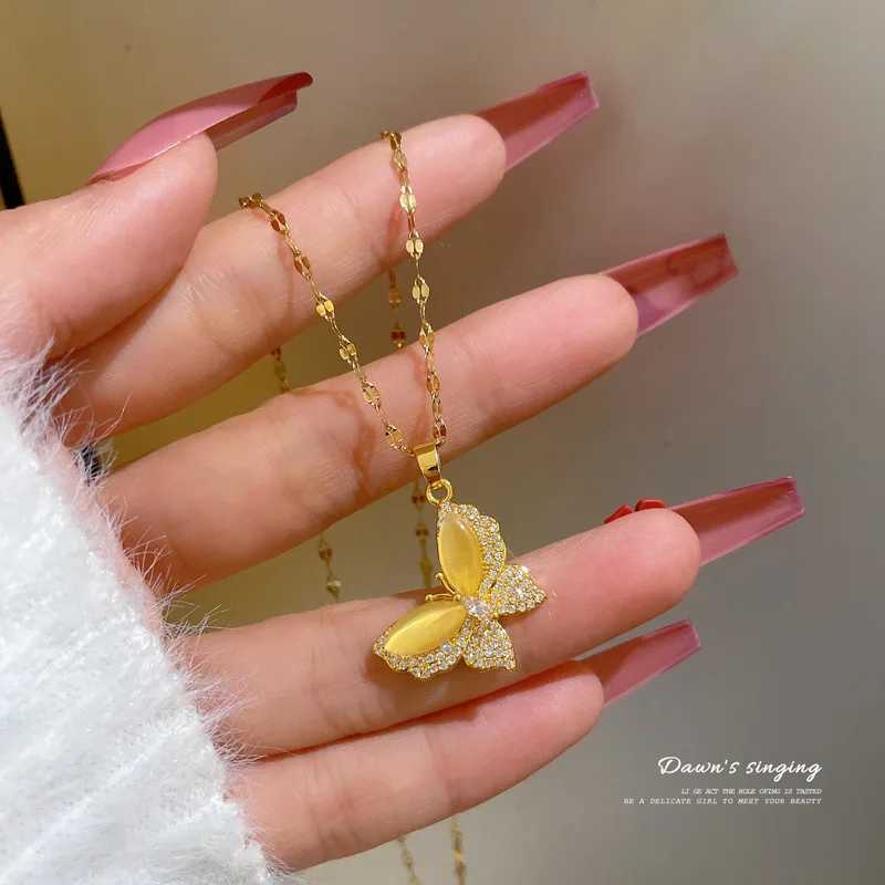 Hänge halsband gula CZ Crystal fjäril Choker Zirconia rostfritt stål smycken kvinna halsband bröllop gåvor för kvinnor mode smycken