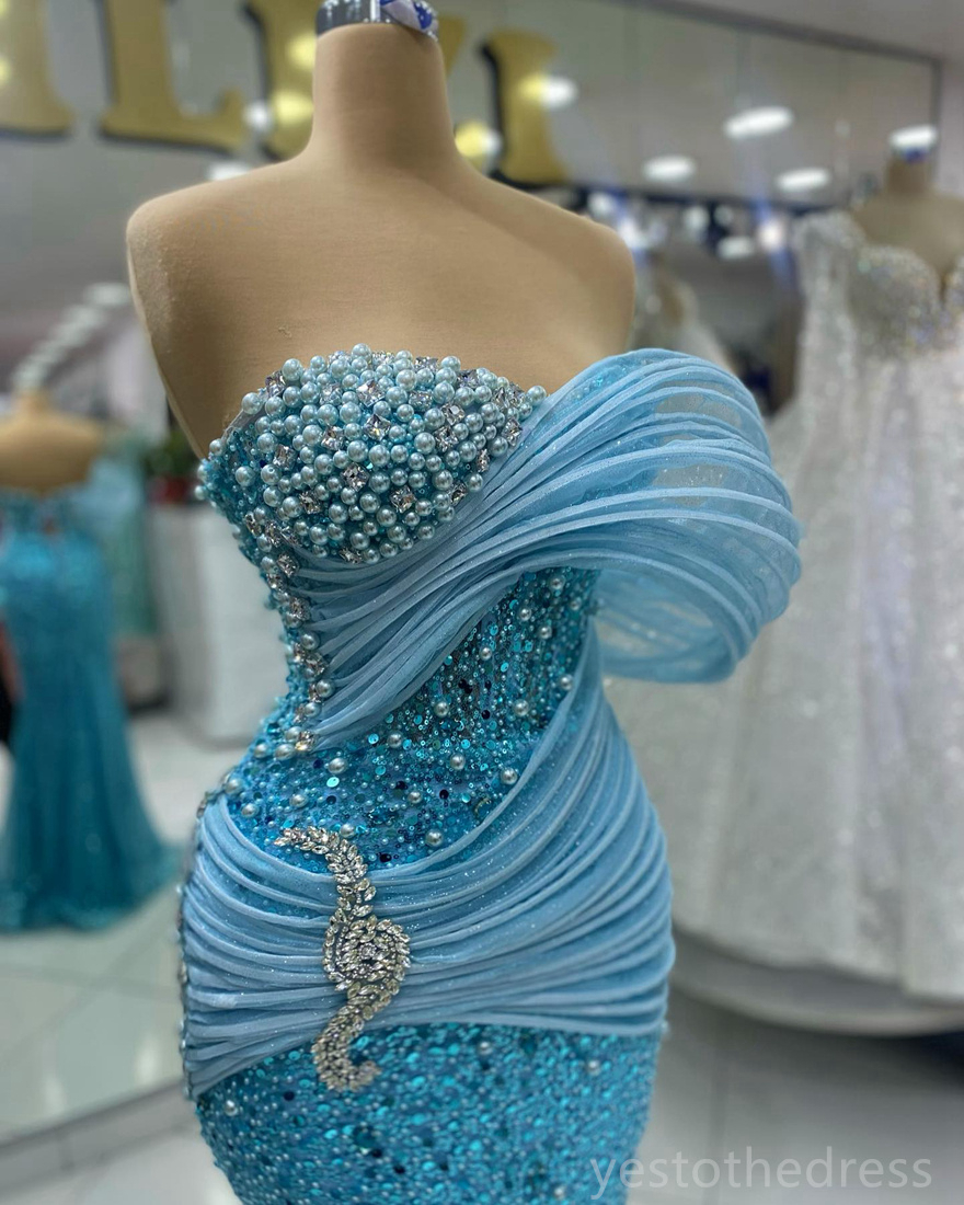 2024 Plus Size Blue Prom -klänningar för svarta kvinnor Promdress Illusion Beaded Lace Pearls Rhinestones Dekorerad födelsedagsfestklänning Andra mottagningsklänningar AM780