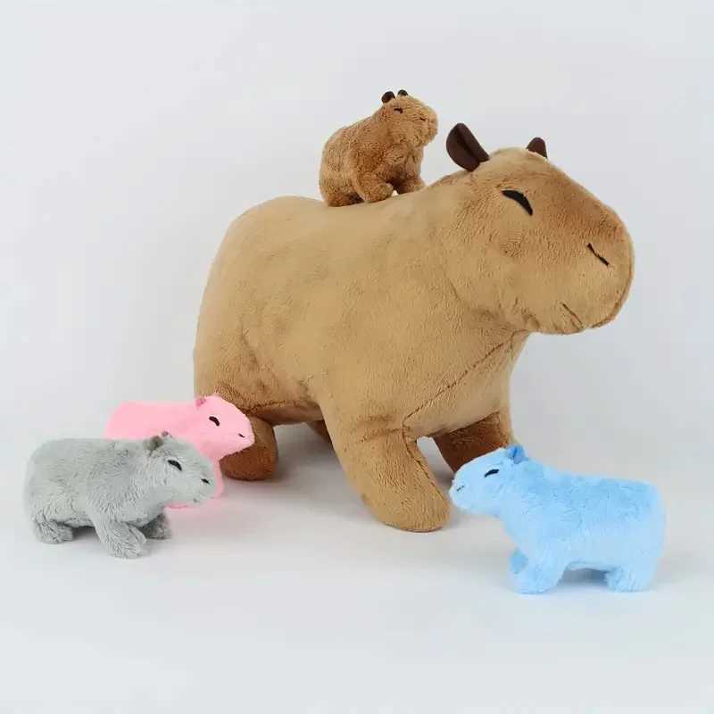 Animaux en peluche en peluche 34 cm Halloween Mère-Child Water Guinée Pigne de cinq pièces Poupée animale molle pour garçons et filles Cadeaux de vacances Halloween de Noël