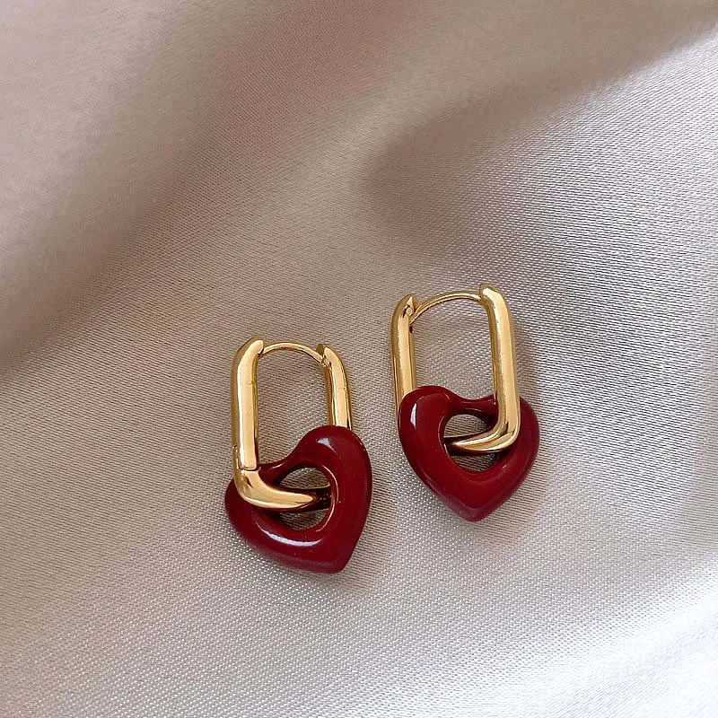 Stud Vintage Red Love Heart Hoop Earrings For Women Fashion Design Drip Oil Heart Shaped Temperament Earrings Wedding Jewelry Gifts