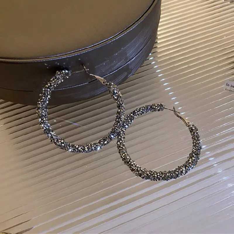 Stadnina nowa moda czarne kolczyki z obręczy dhinestone dla kobiet eleganckie wykwintne kryształowe duże okrągłe kolczyki biżuterii
