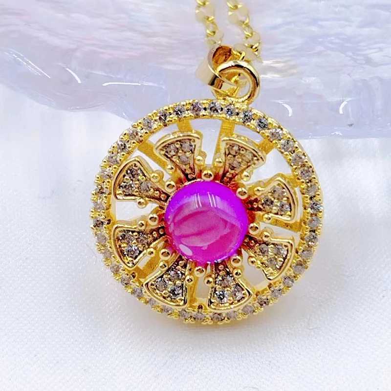 Pendant Necklaces Fashion Charm Pink Flower Necklace Retro Personality Small Chrysanthemum Light Luxury Clavicle Chain Pendant Gift