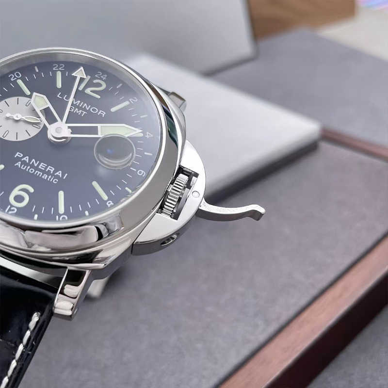 Fashion Luxury Penarrei Watch Designer Machinery Swiss Mens Watch 44mm Date Date Temps Imperproof Night Light Leisure
