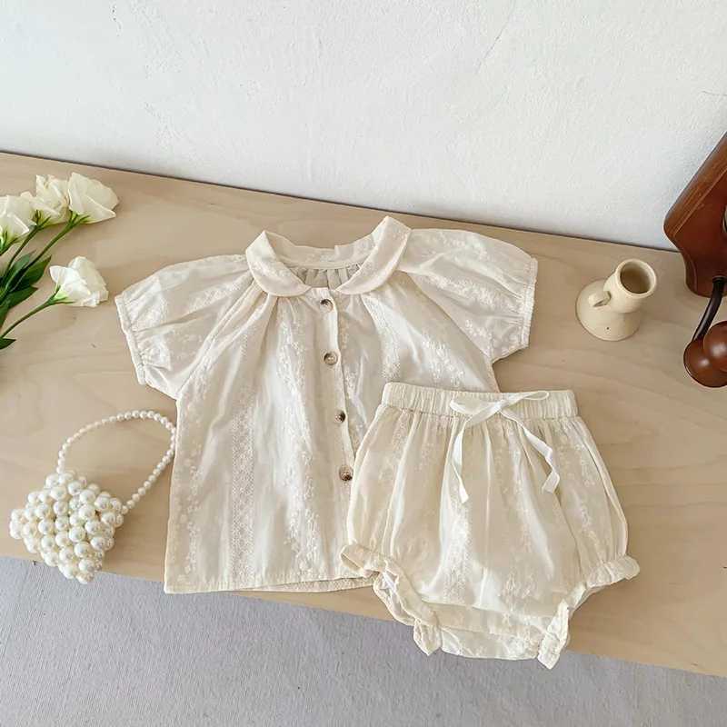 Kleidungsstücke Neuankömmlinge Baby Girl Kleidungsstück Set Weich atmungsaktives Mädchen T -Shirt und Bloomer Anzug Kleidung H240425