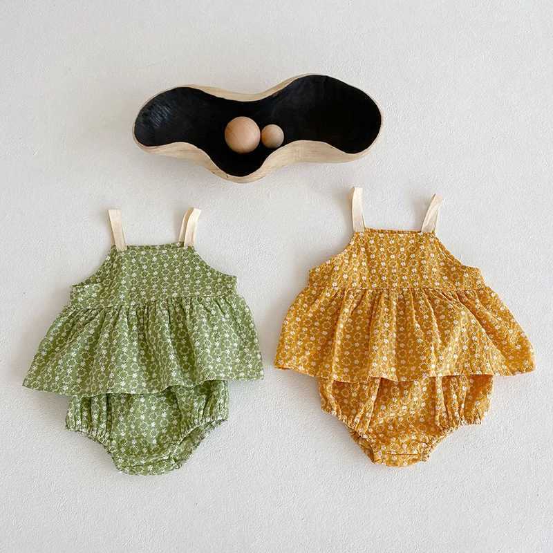 Kläder sätter sommar babykläder set blommor camisole och bloomer 2 st småbarn flickor passar spädbarn outfit h240425