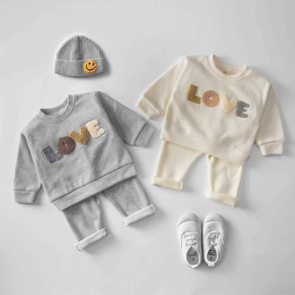 Ensembles de vêtements pour bébés ensembles de vêtements bébé printemps automne les enfants enfants sweat à sweat à sweat à sweat à sweat à sweat en coton + pantalon bébé vêtements Setl2404