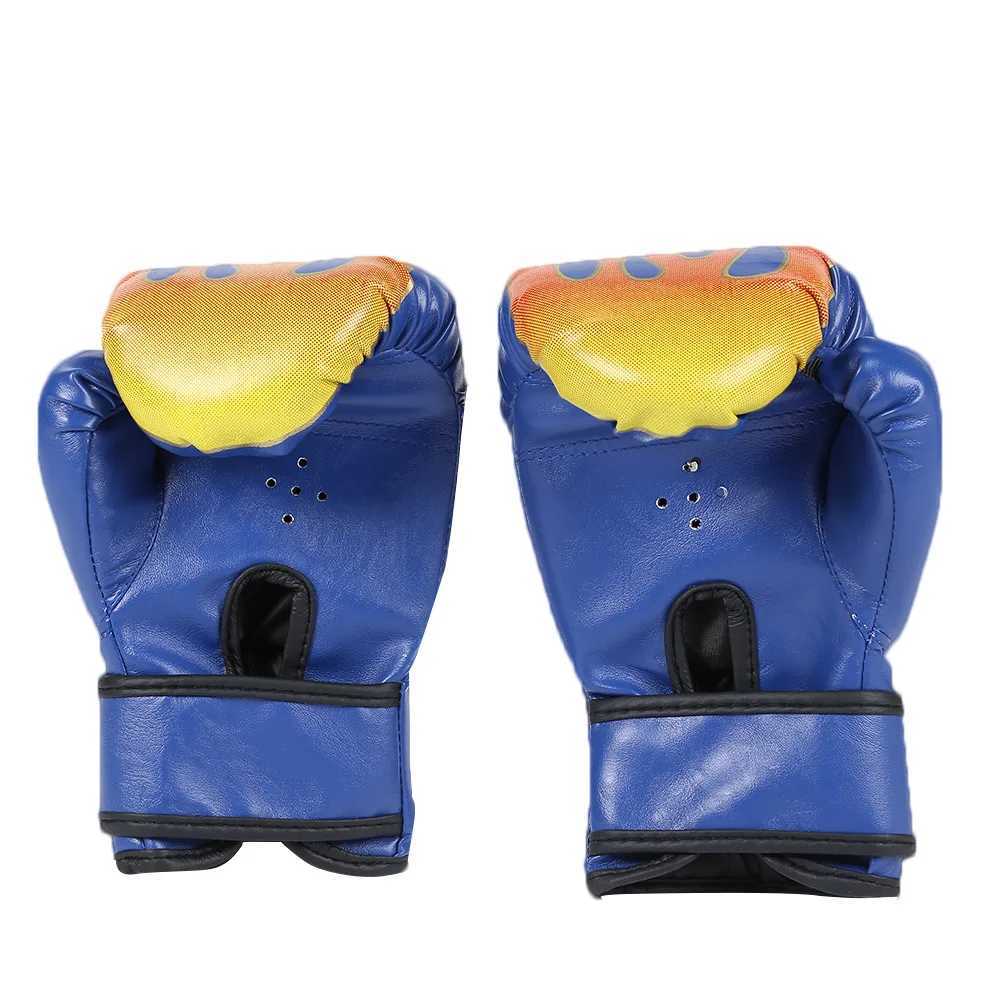 Équipement de protection Sports Protection des mains Flame Sponge imprimé Sparking Punching Gants Professional Breathable Childrens Training Gloves 240424