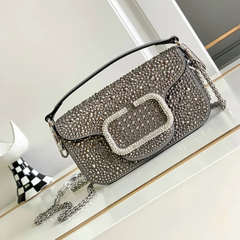 Rhinestone mini väska glidkedjans väska kvinnor designer lyxväska axelväska diamanter middag väska tote väska handväskan baguette påse crossbody totes halloween koppling väska