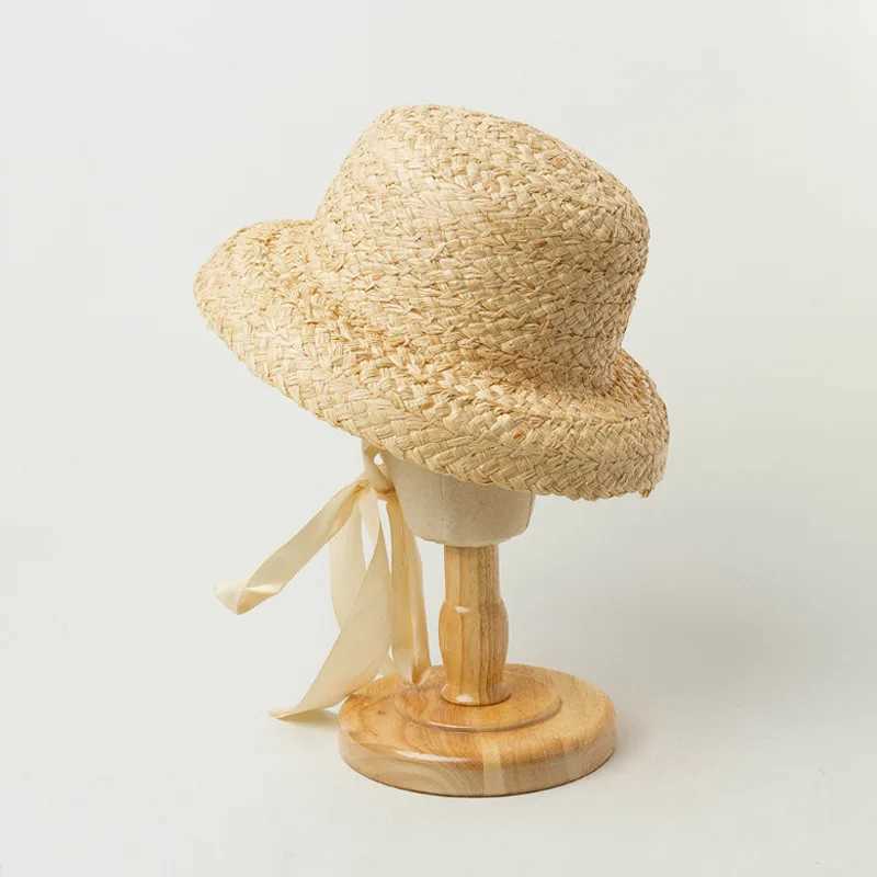 Chapeaux à bord large chapeaux Bucket Summer Sun Sun est fait à la main le tissu tissé pour les grandes filles rétro plate plate chapeau pour les filles voyageant en soleil