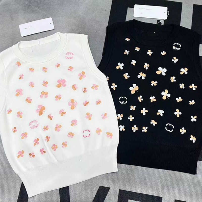 Tanques femininos da marca Camis Designer Xiaoxiangfeng 24 Primavera/verão New Bordado Flowers Fashion Sleeseless Slim Fit Knit Girl 2d2d