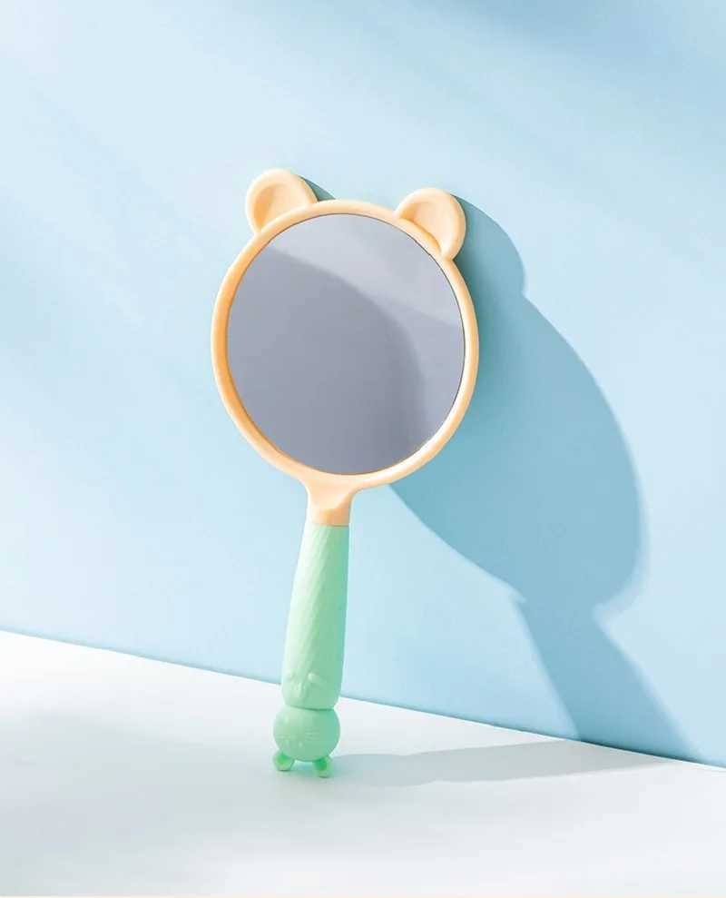 Mirrors Mini Cute Cat Make-up Mirror Outing Travel Portable Plastic handgreep Mirror Girl Make-up HD Kleine ronde spiegel make-upgereedschap