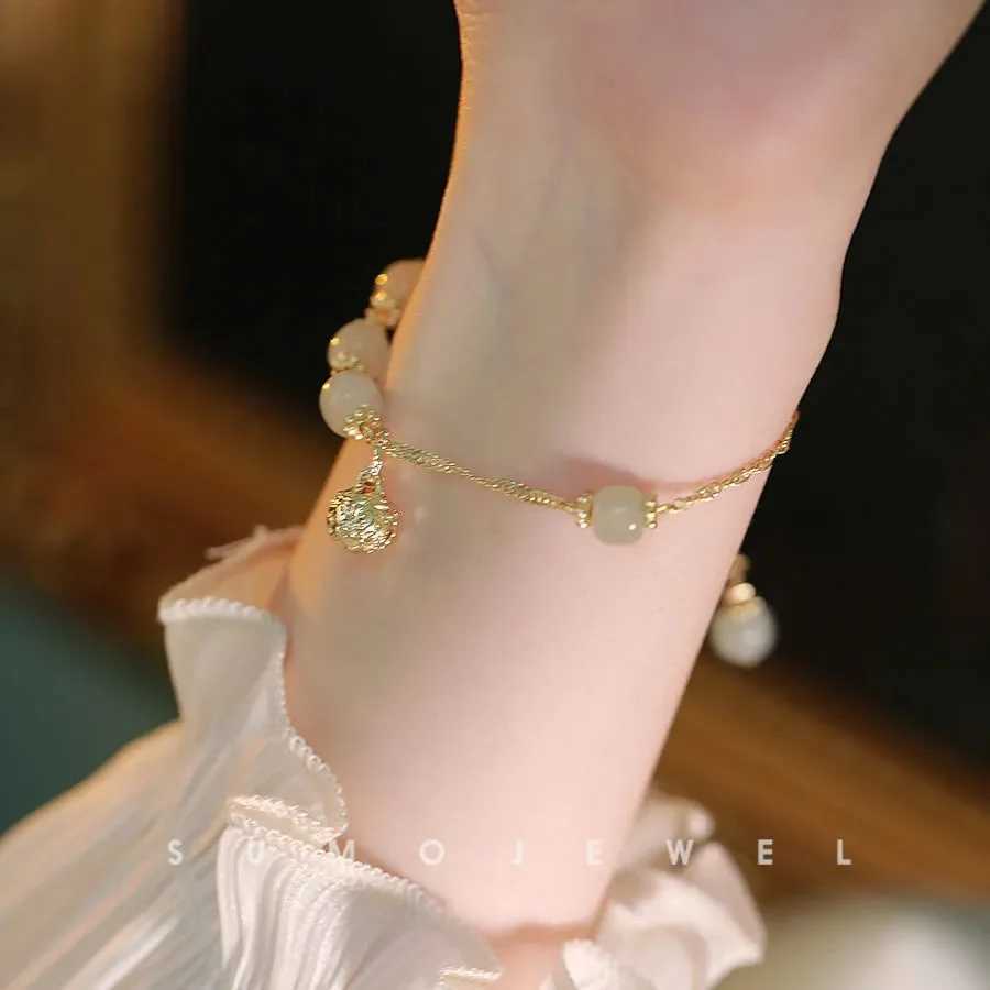 Beaded Hetian Jade Armband Vintage Beaded armband flickvänner armband överföring pärla klocka handgjorda armband födelsedagspresent smycken