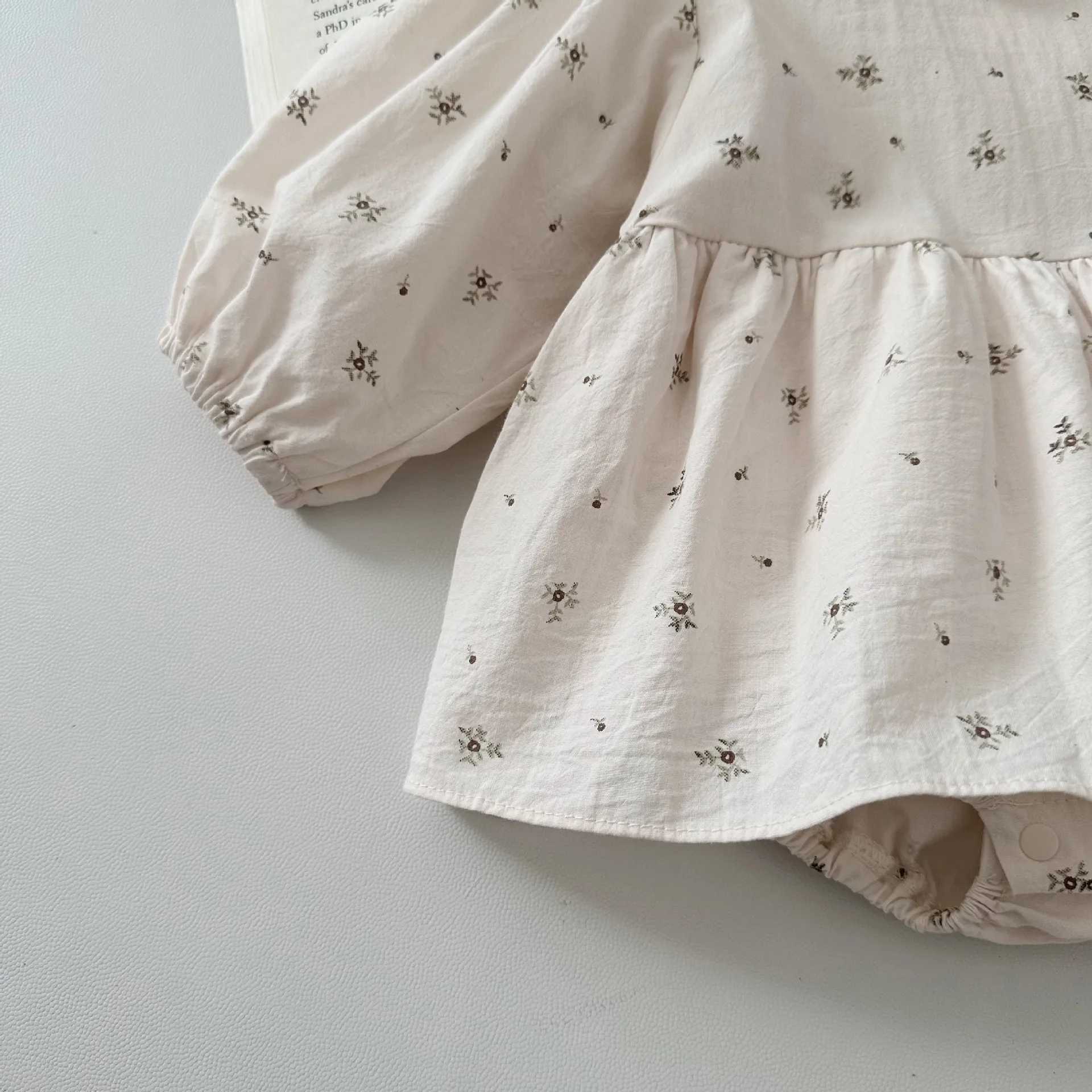 Rompers miniainis primavera novo bebê redondo racha de pescoço garotas princesa floral macacão solto menina de manga longa vestido de roupa de manga longa 0-2 anos d240425