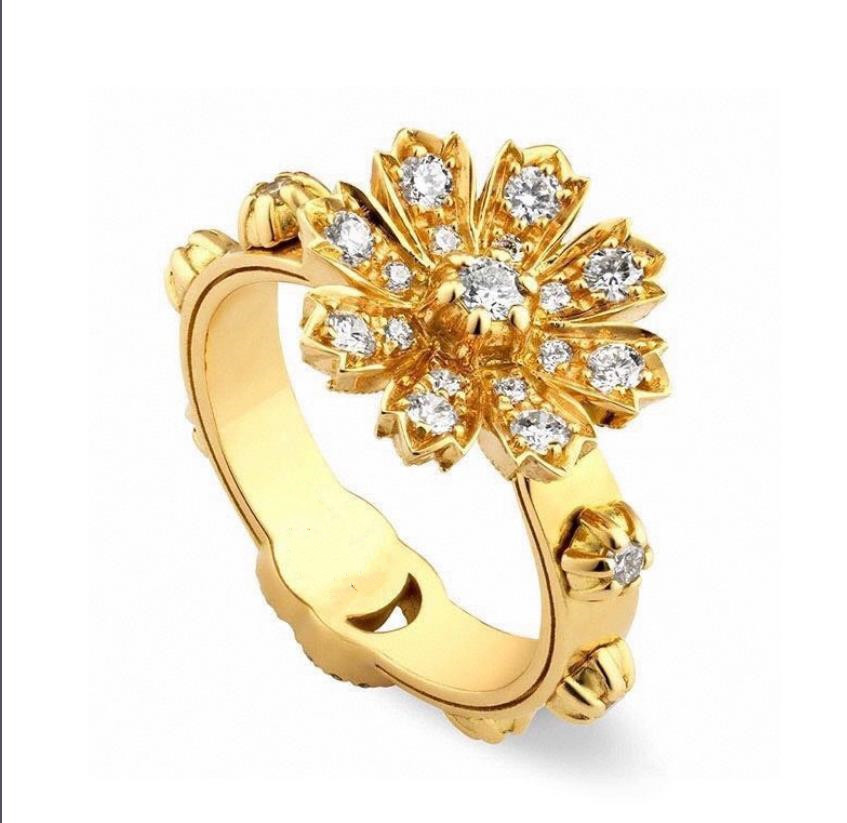 Designer Flower Rings Fashion Rhinestone Crystal Ring Jewelry Luxury Gold Copper Ring Engagement Gifts Party Wedding High Quality size6 7 8