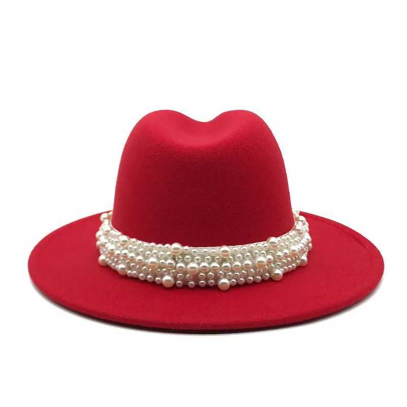 Szerokie czapki czapki czapki czapki poczuły kapelusz dla kobiet płaski czapkę z kalstic Pearl Ornaments Fedora Hat Y240425